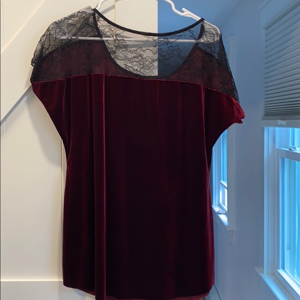 Maternity blouse - Picture 2 of 3